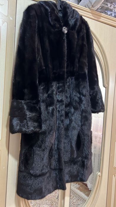 Продается Норковая шуба