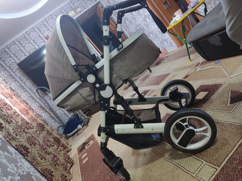 Продам коляску детскую