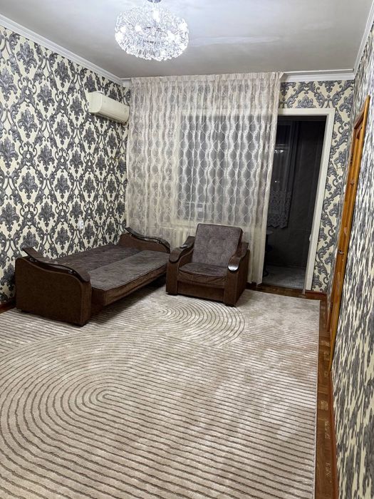 Сдается своя 2 комнатная переделенно 3 комнат. Юнус абаде.