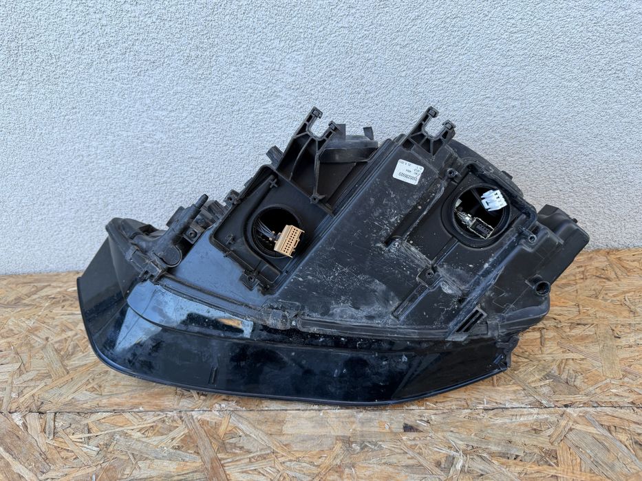 Far dreapta Audi A4 B8 8k b8.5 Facelift 2012-2015 Xenon + LED Original