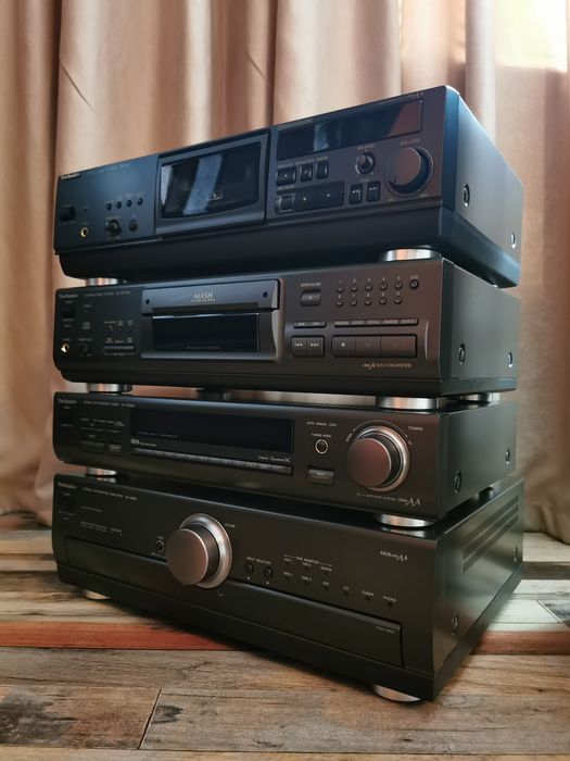 Linie audio Technics
