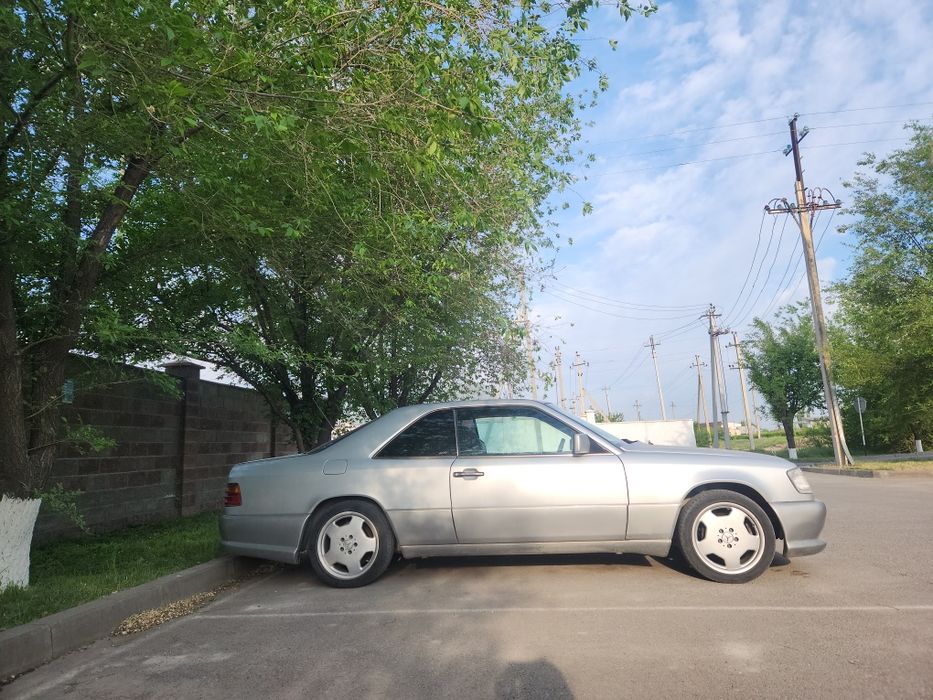 Продам мерседес w124ce