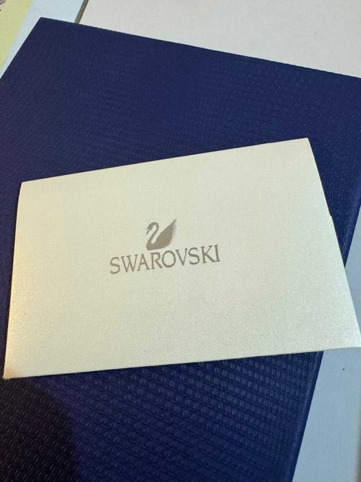 set swarovski iced out