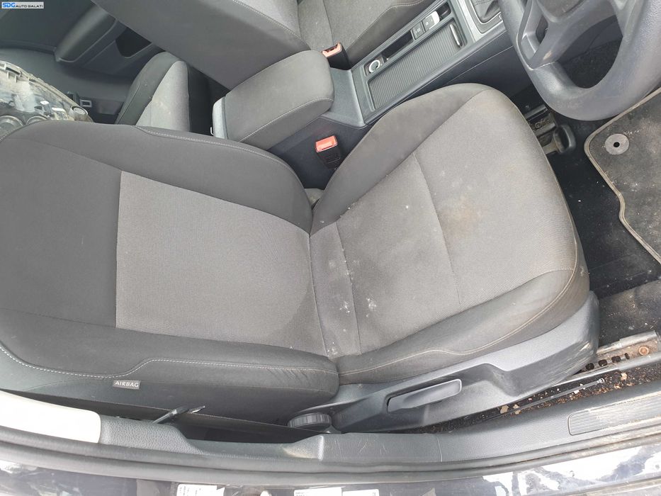 Scaun Textil Fara Incalzire Dreapta Fata Volkswagen Golf 7 2013 - 2020 [K5292] [K5294]