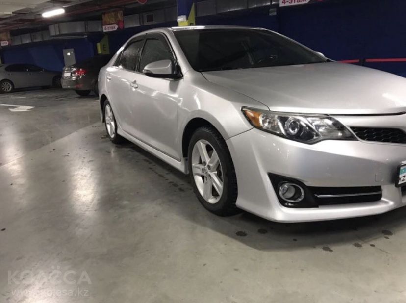 Камри 50 SE (USA) бампер передний