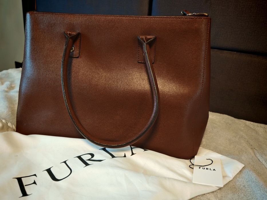 Кафява чанта Furla babylon