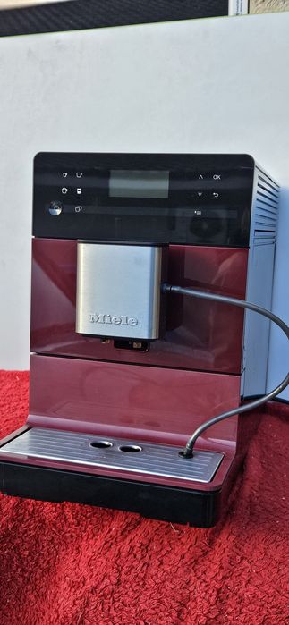 Expresor cafea Miele cu garanție