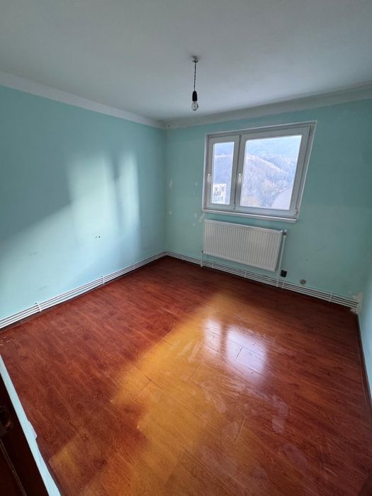 Vand apartament in Vulcan 37mp