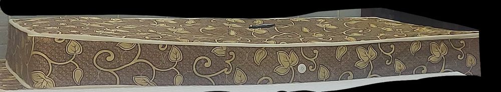 Матрасы б/у для кровати