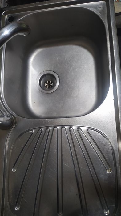 Продам мойку нержавейка.