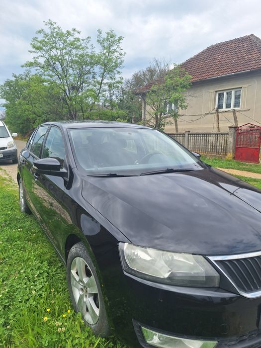 Vând  Skoda Rapid