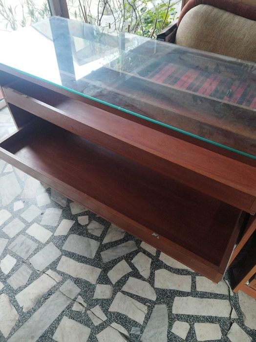 Витрина за магазин