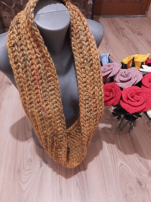 Ръчно Плетен шал