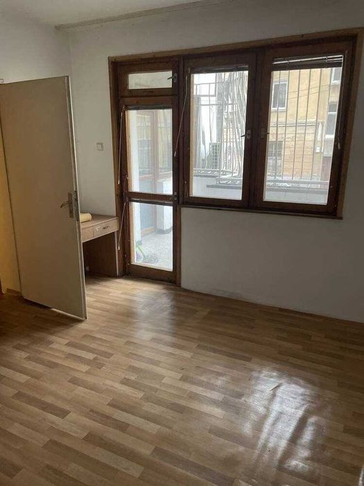 Продава се Тристаен апартамент в Пловдив, Център - 109 кв.м за 2111 €/кв.м - Снимка #4