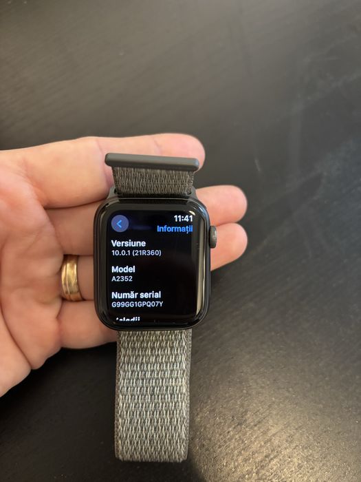 Apple Watch SE 32 GB