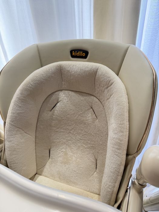 Стульчик для кормления Kidilo