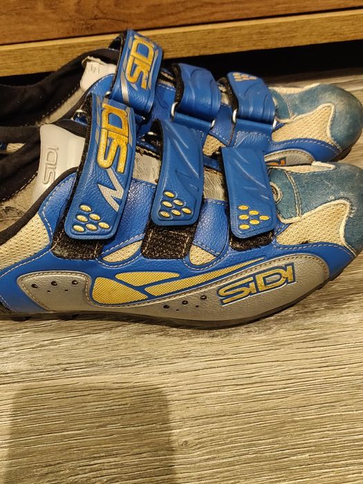 Pantofi ciclism MTB SIDI cu cleats SPD Shimano – marimea 43