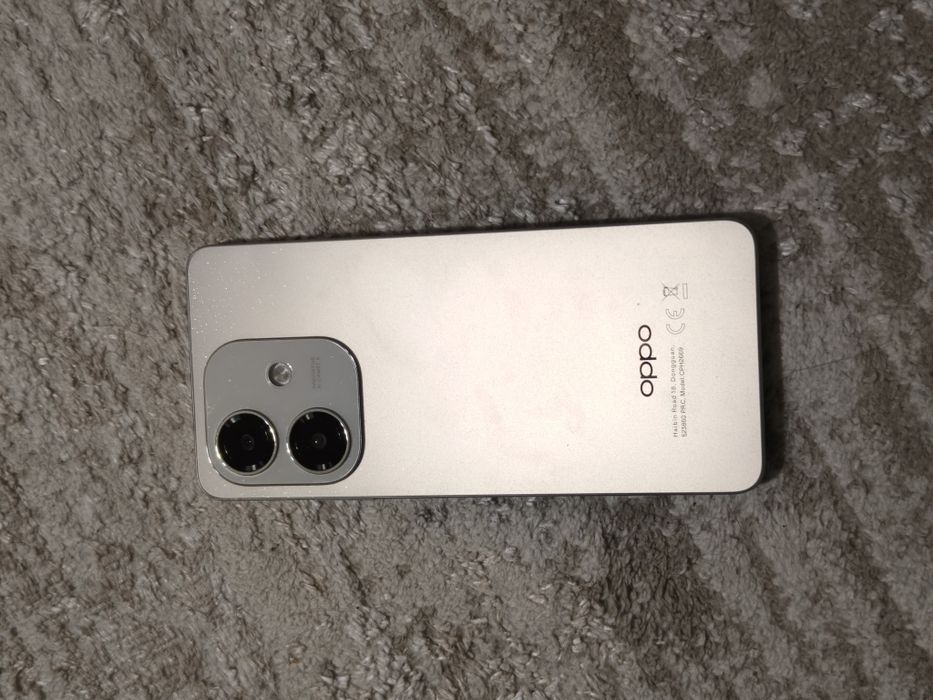 oppo a40m 256gb в идеальном состояниит