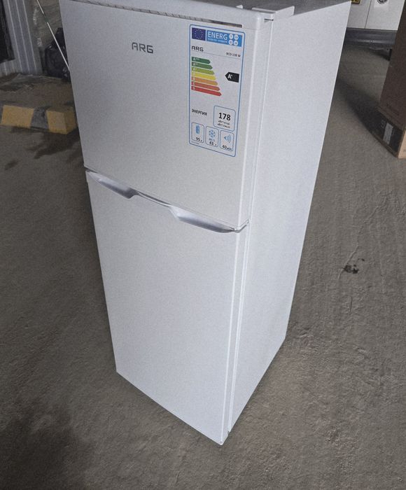 Холодильник бу  ARG