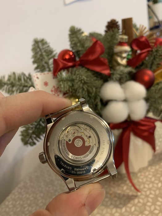 Продам часы Oris Classic Date