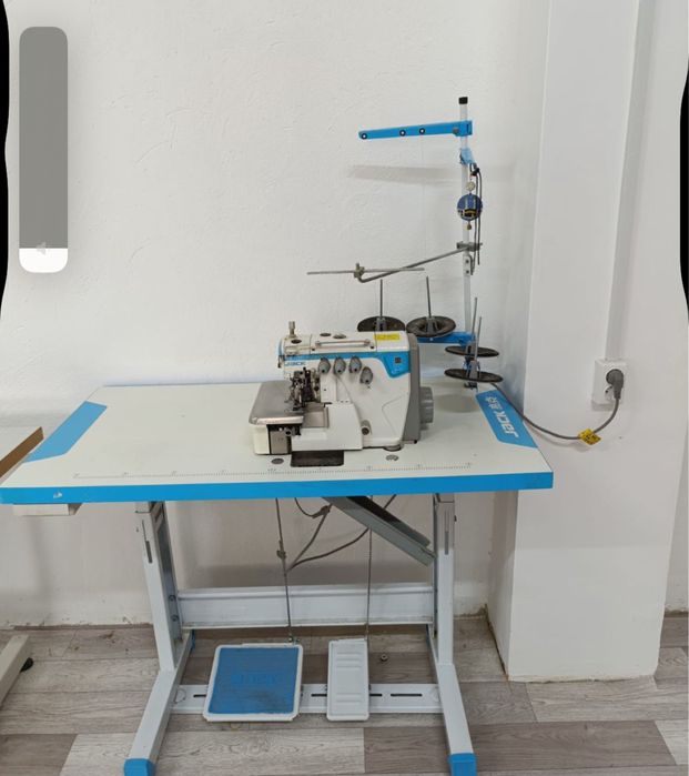 Оверлок срочно 180000