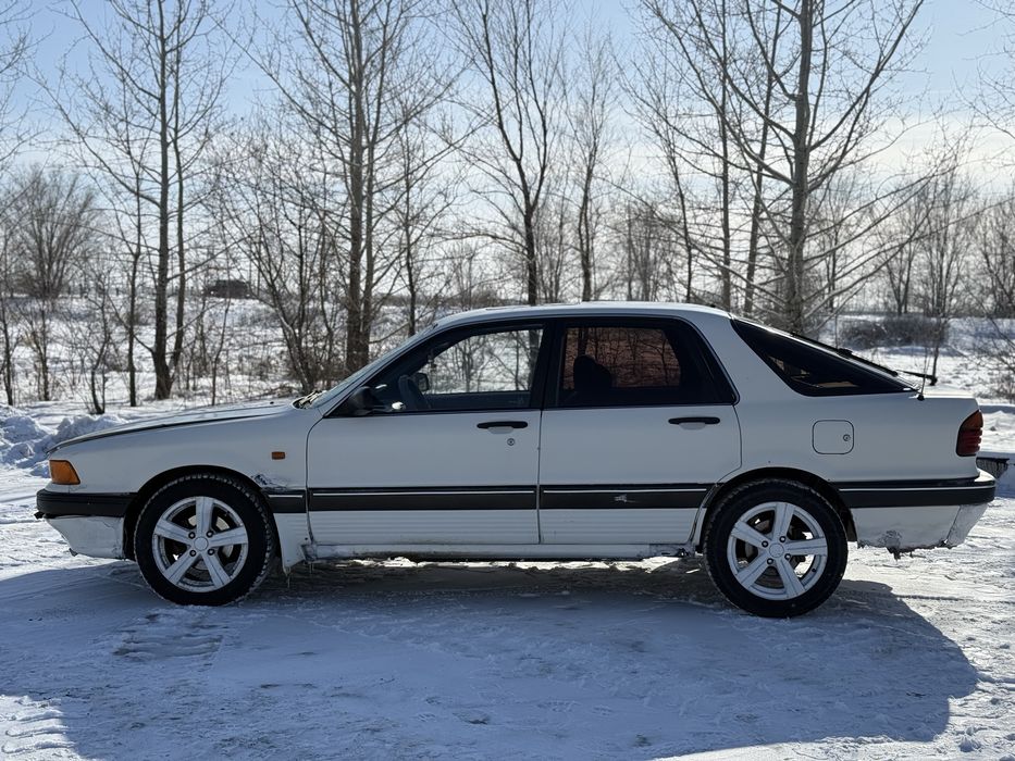 Митсубиси Галант 6 поколения