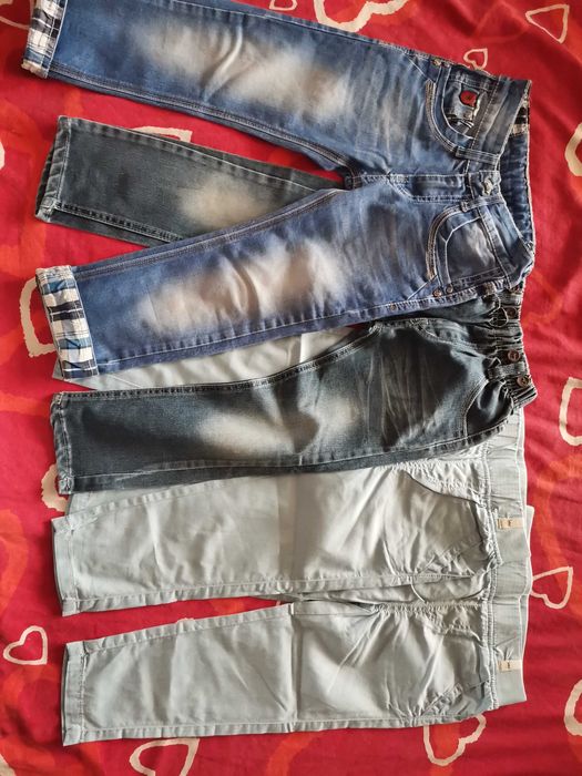 много детски дрешки