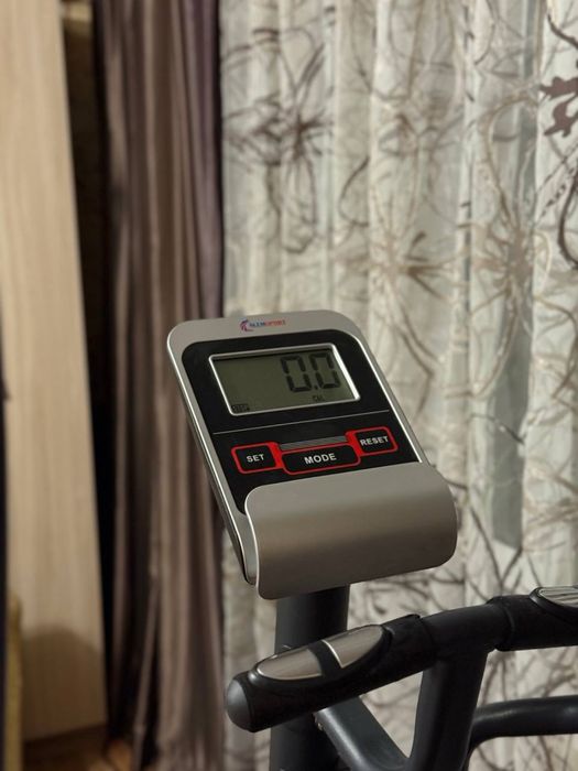 Эллиптический тренажер