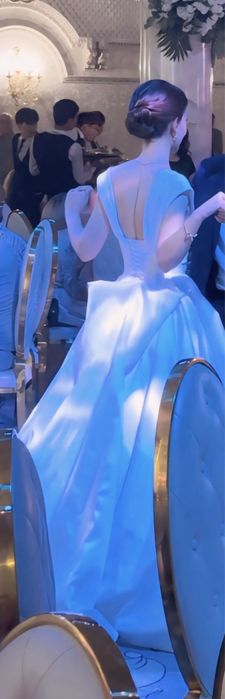 Срочно продается свадебное платье