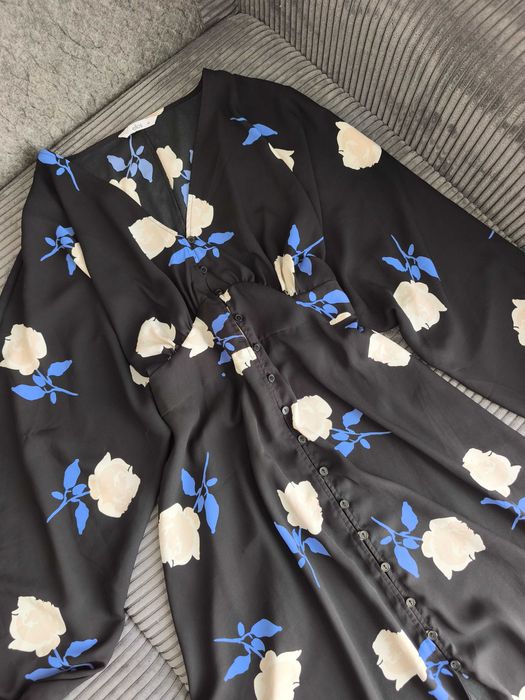 Рокля с копчета отпред