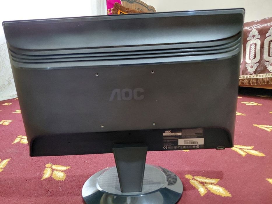 Kompyuter monitori