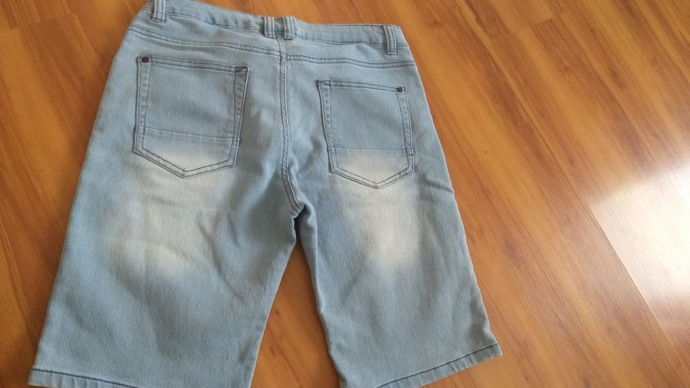 Детски дънки за момче