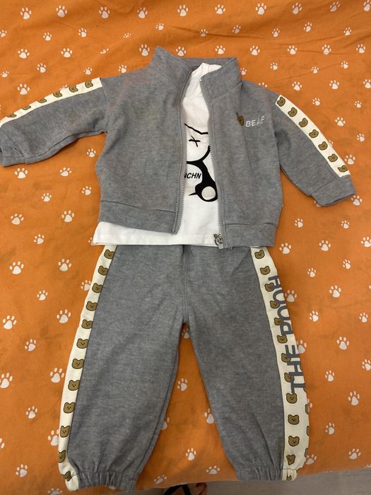 Продаю детские костюмчики