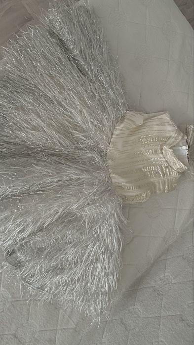 Платье для яркого праздника