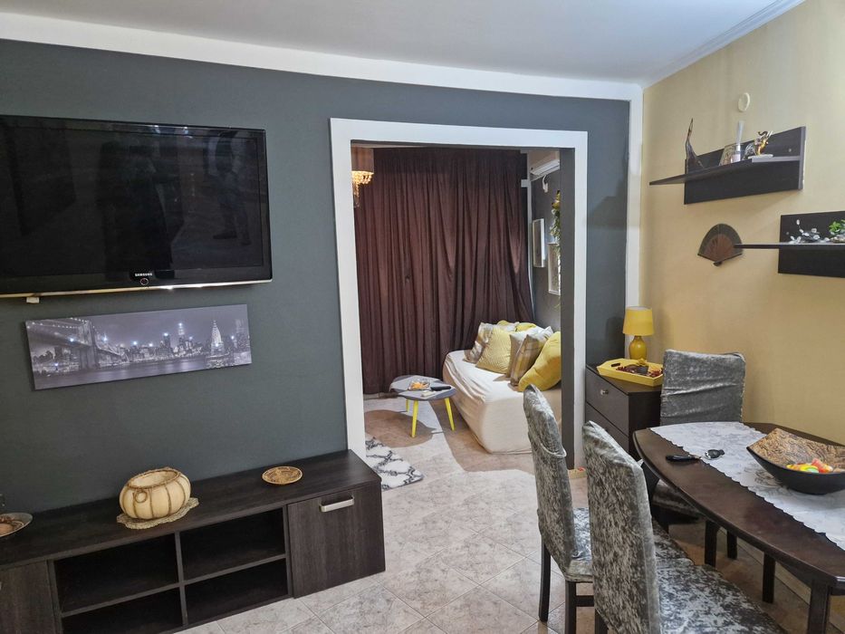 Тристаен апартамент Свети Влас