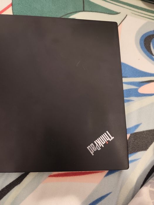 Laptop Lenovo Think Pad E14 Model cu Amprenta 16 GbRam SSD 256 gb