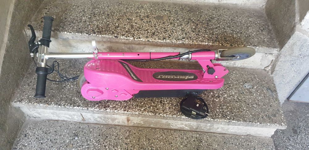 детска електрическа тротинетка eScout