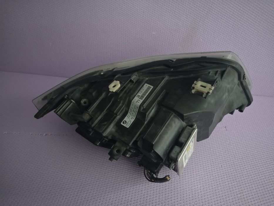 Far stanga BMW E90 E91