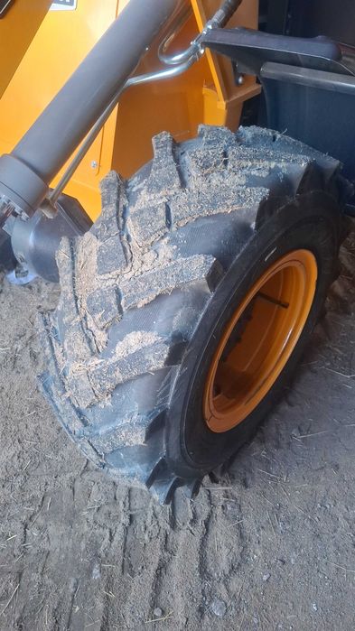 Продам погрузчик фронтальный