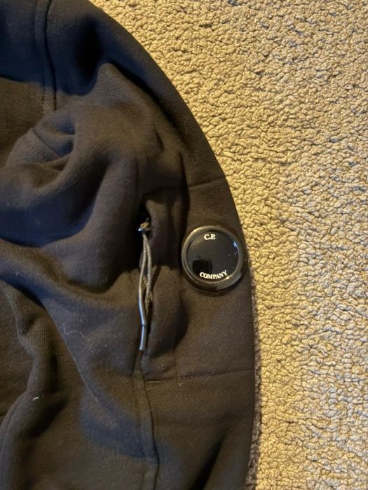 cp company кофтаа