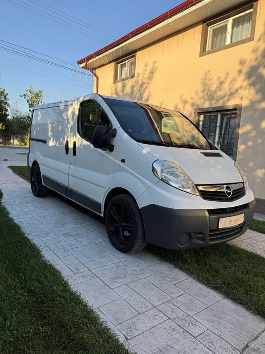 Opel Vivaro 2013