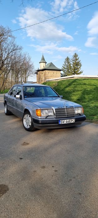 MERCEDES-BENZ E-Class 1993 — imagine 2