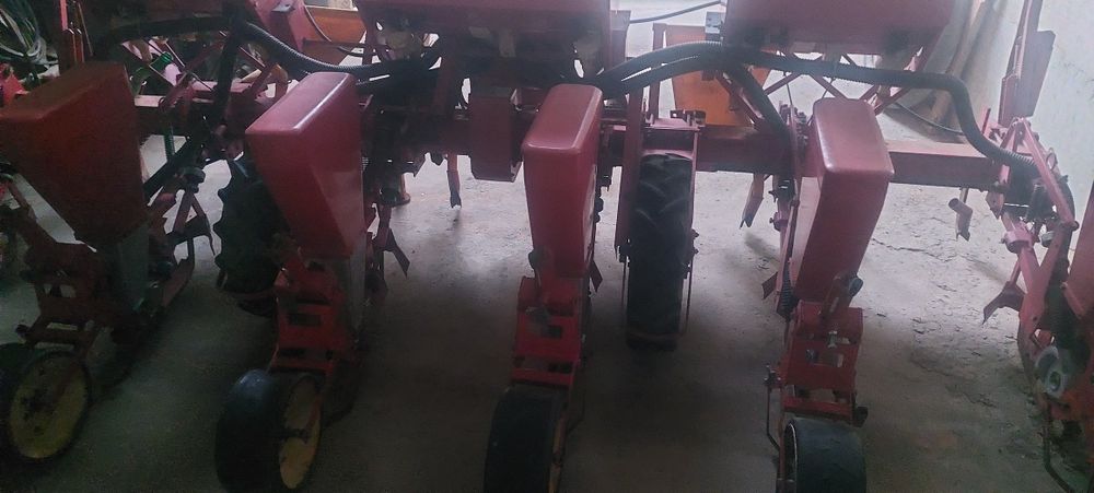 Semanatoare gaspardo 4 -6 randuri