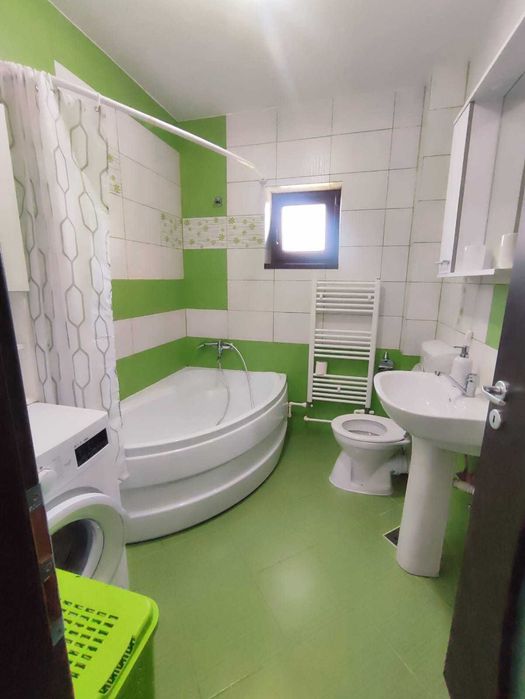 Direct Proprietar: Apartament 2 Camere Decomandat, 54 mp + Parcare Inclusă – Valea Lupului (Str. Luminii)