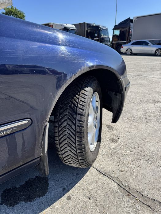 MERCEDES-BENZ C-Class 0 — imagine 4