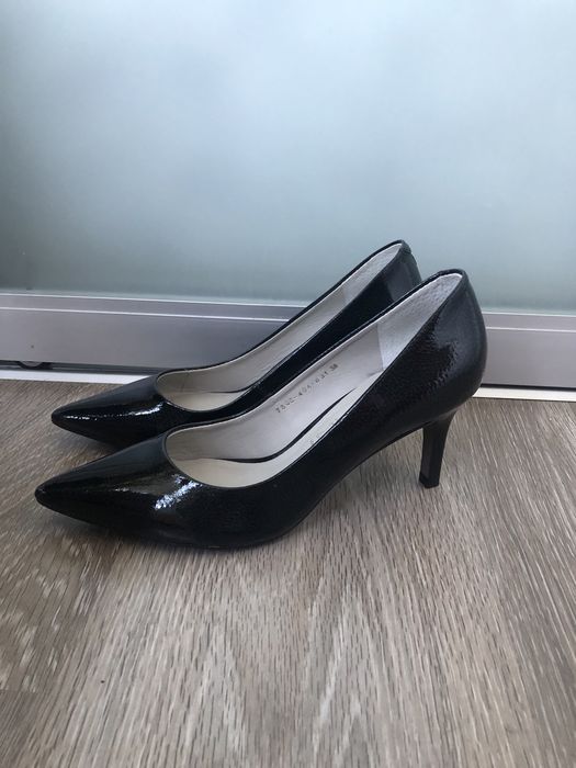 Женские туфли