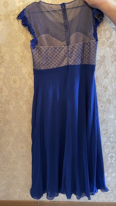 Продам платья на выбор