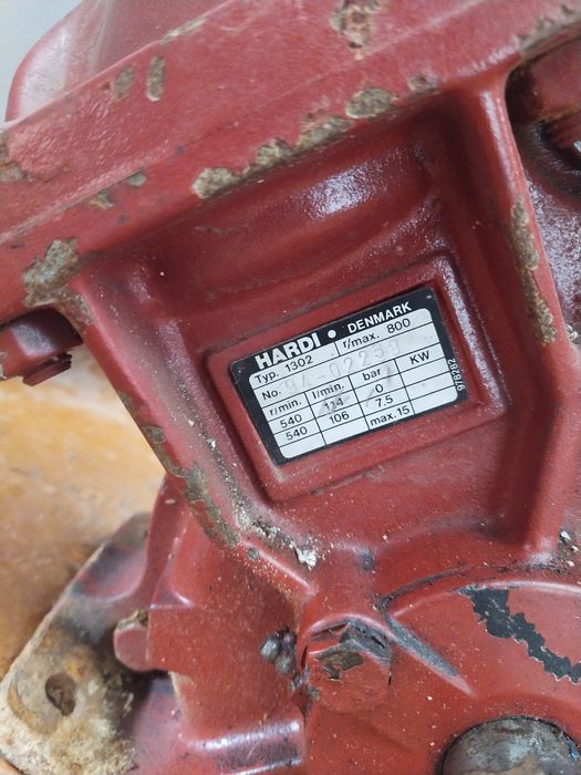 Продам насос опрыскивателя ОВТ