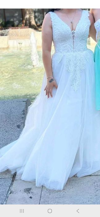 Булченска рокля, роклята е курсет носена е веднъж за няколко.Размер 48