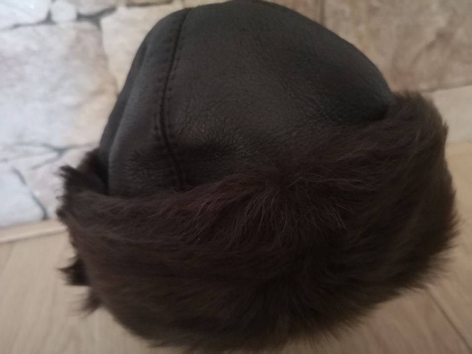 Уникална шапка с естествен косъм